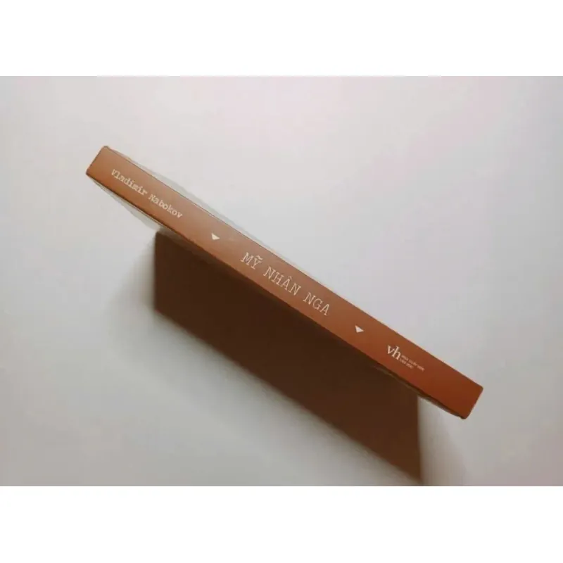 Mỹ Nhân Nga - Vladimir Nabokov 755222