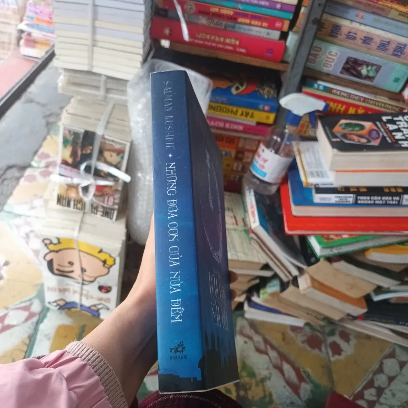 Những Đứa Con Của Nửa Đêm - Salman Rushdie 749580