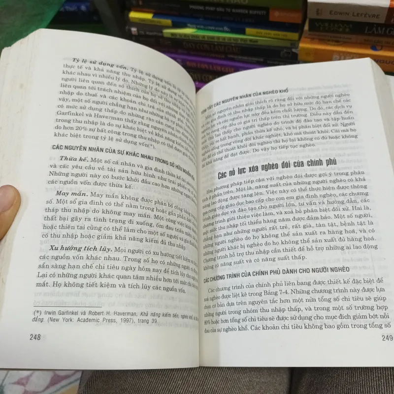 Kinh Tế Học Trong Các Vấn Đề Xã Hội -Ansel M.Sharp 731374