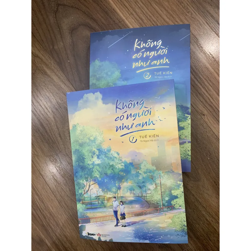 Combo 2 tập “Không có người như anh” 970857