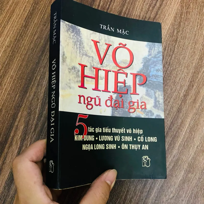 Võ hiệp ngũ đại gia - Trần Mặc#HATRA 1042473