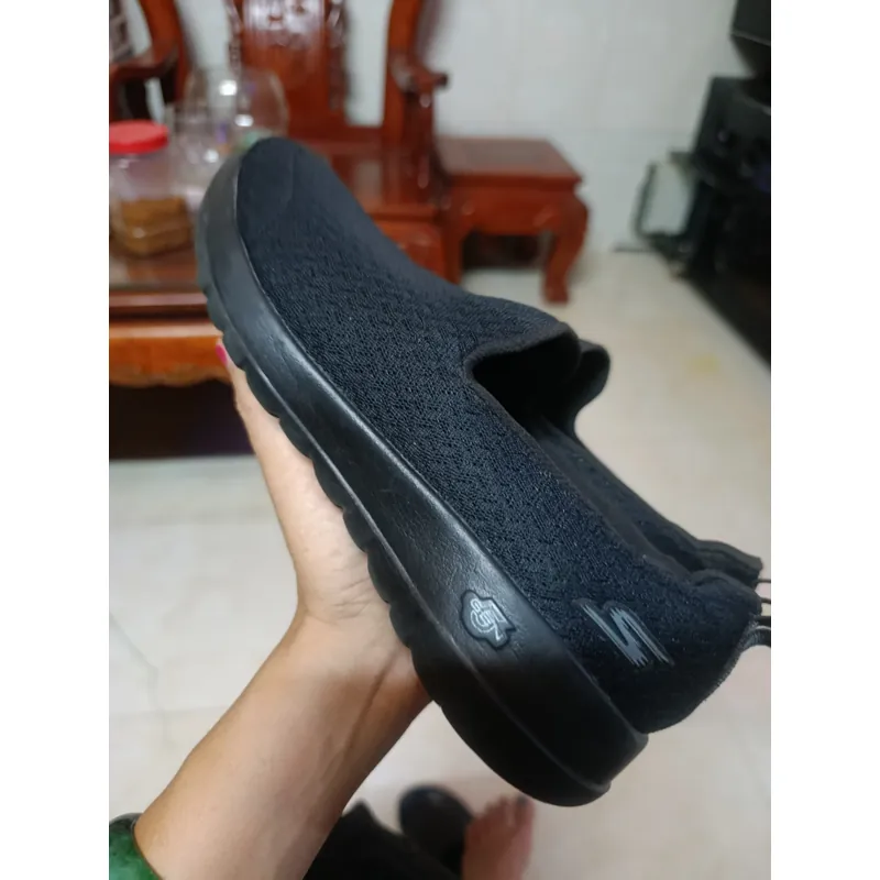 Skechers .. giày mọi thể thao  HẾT Ạ .  724923