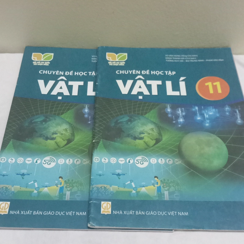 SGK CHUYÊN ĐỀ HỌC TẬP VẬT LỚP 11 -KẾT NỐI TRI THỨC   551808