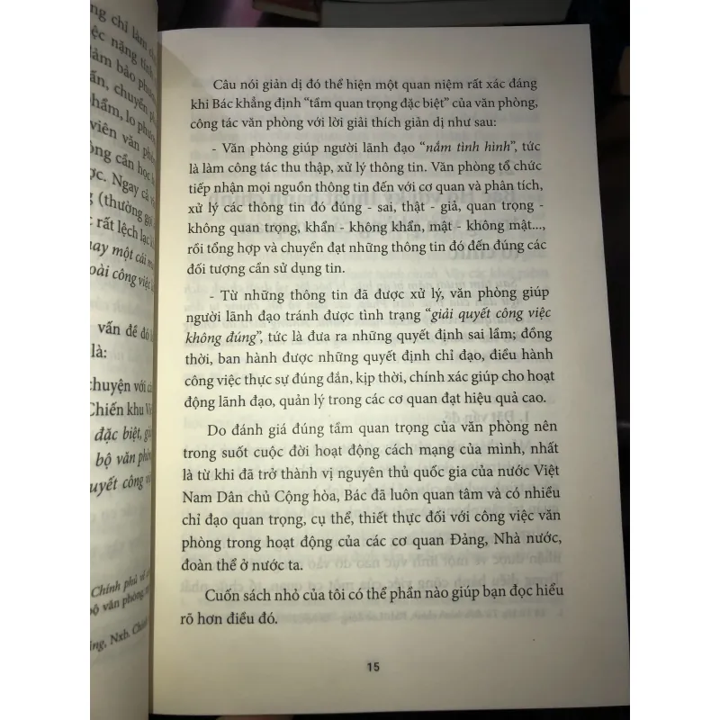 Bác Hồ với công việc văn phòng - TS. Nghiêm Kỳ Hồng 1031162