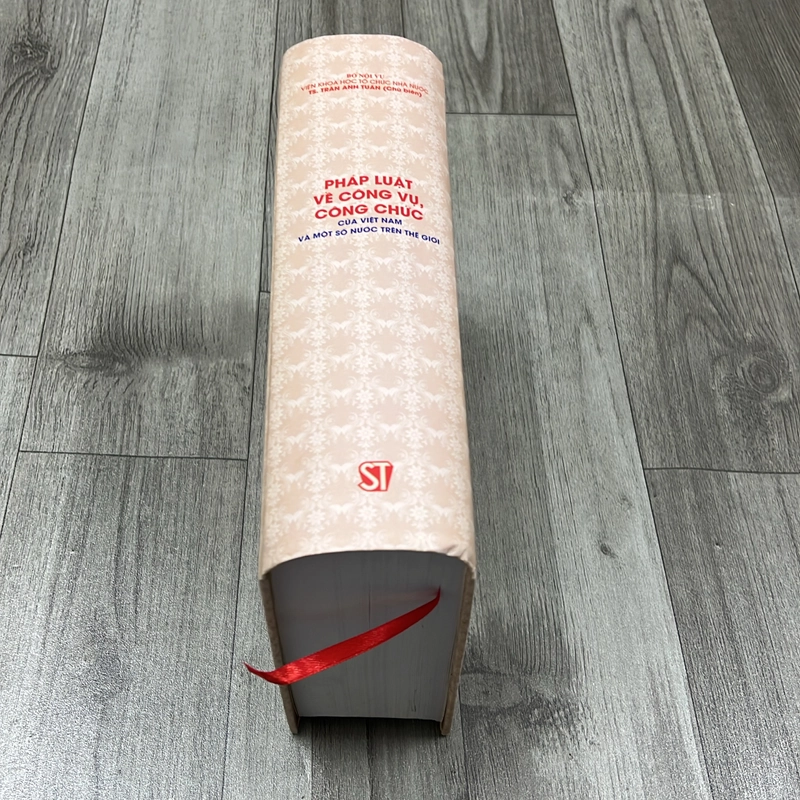 Pháp luật về công vụ, công chức của VN và 1 số nước trên thế giới. 1b1 545060