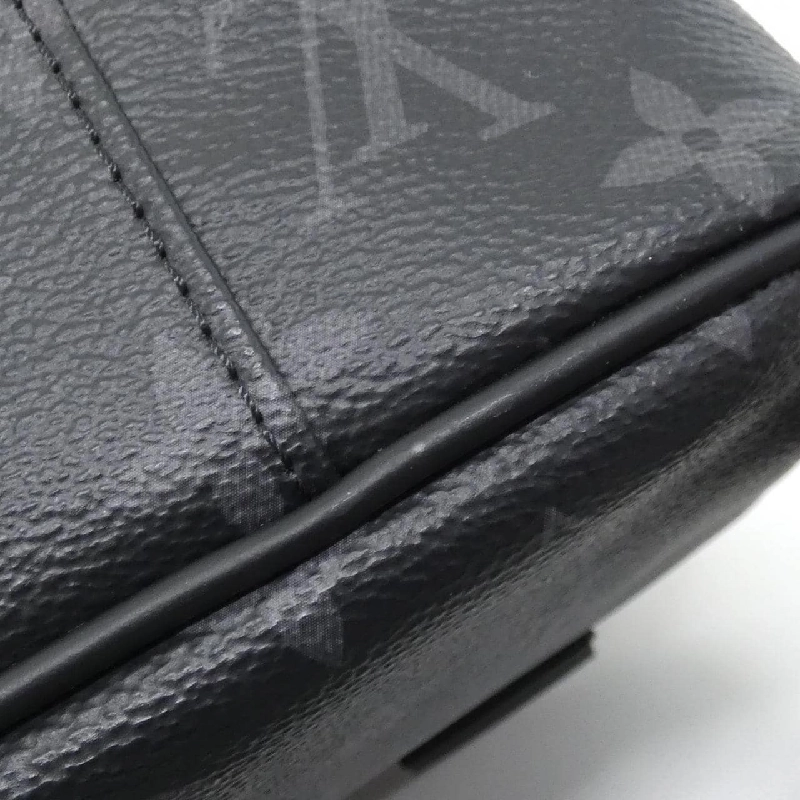 Túi đeo chéo Louis Vuitton Monogram Eclipse M42906 611723