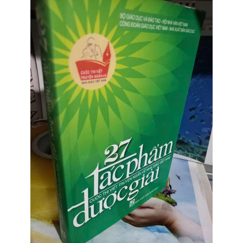 27 tác phẩm được giải 492987