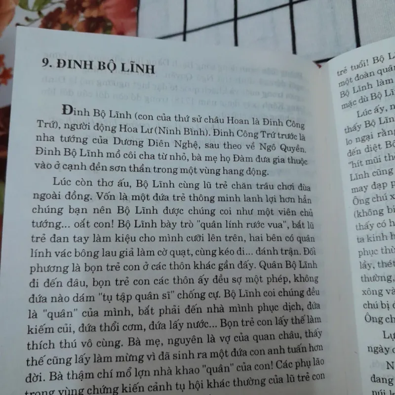 Giai thoại Lịch sử Việt Nam. Tập 1/2.  Tg. Kiều Văn 926861