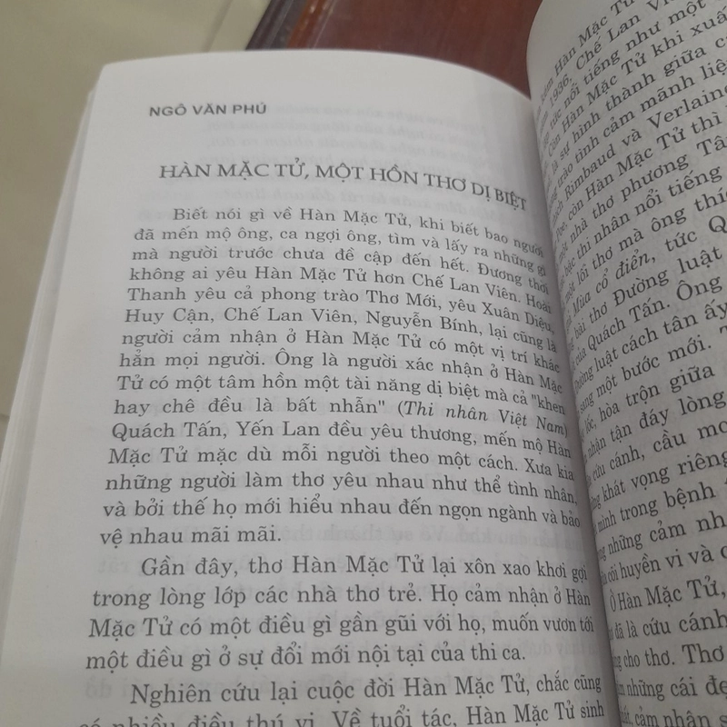 HÀN MẶC TỬ, Tác phẩm và Lời bình 453765