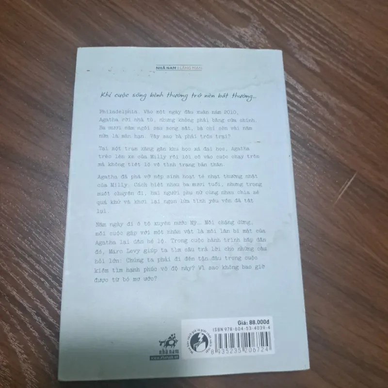 Một ý niệm khác về hạnh phúc - Marc Levy 805537