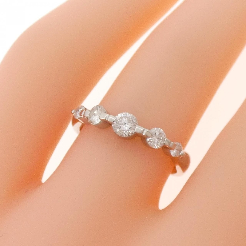 Nhẫn kim cương PT900 0.40CT 668564