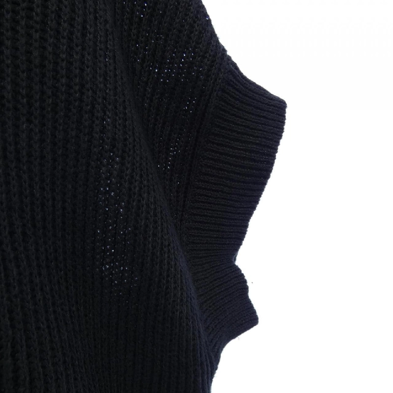 Áo gile DRAWER - Hàng hiệu Authentic 826470