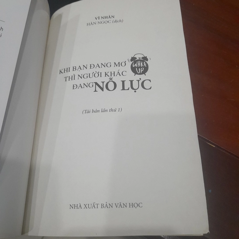 Khi bạn đang MƠ thì người khác đang NỖ LỰC 300444