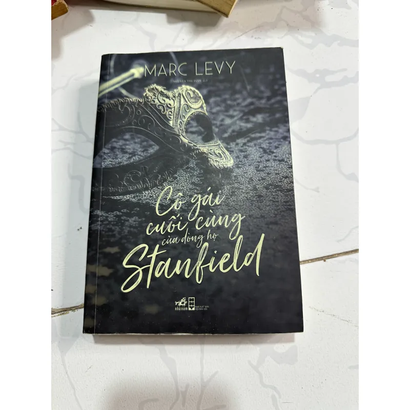 Cô gái cuối cùng của dòng họ stan bield 749173