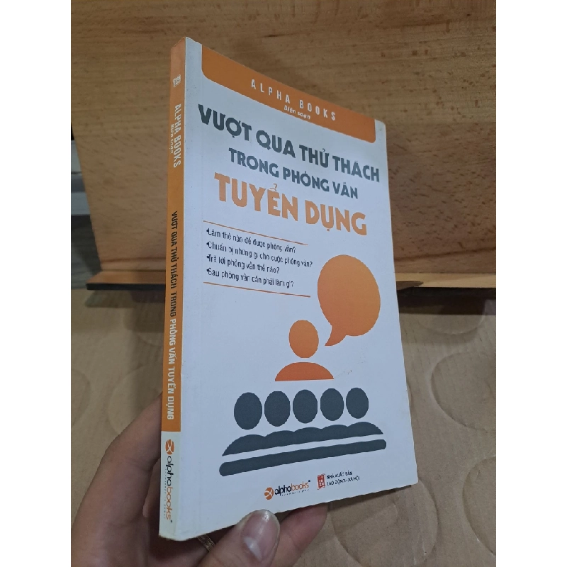 [Phiên Chợ Sách Cũ] Vượt qua thử thách trong phỏng vấn tuyển dụng 2015 2303 415321