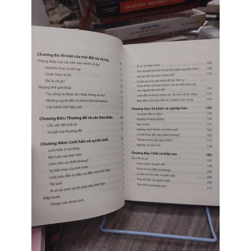 Sách: Nhà tiên tri Vanga (A2) - Tác giả: Anna Marianis 608520