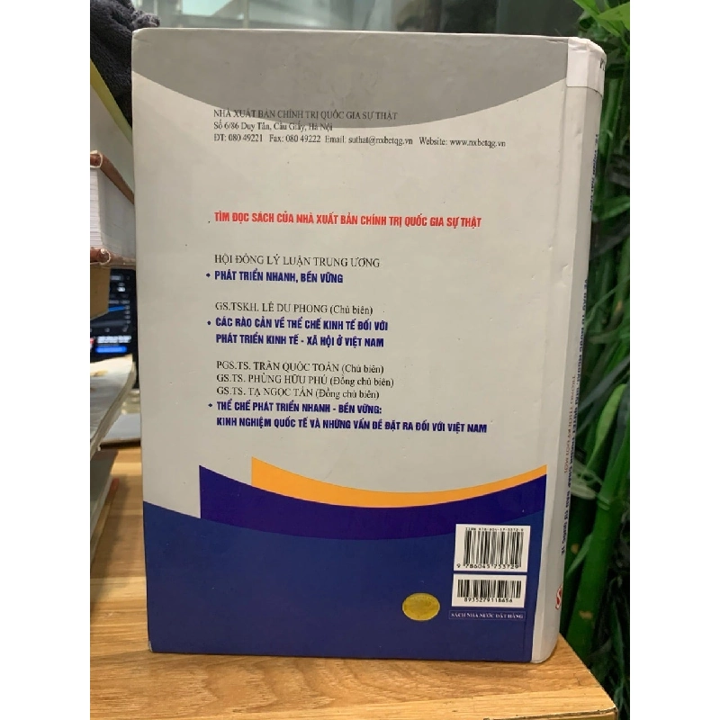 Pháp luật Việt Nam về đầu tư nước ngoài giải quyết tranh chấp đầu tư quốc tế trong thời kỳ đổi mới - Ts.Trần Anh Tuấn ,TS Trịnh Hải Yến 782189