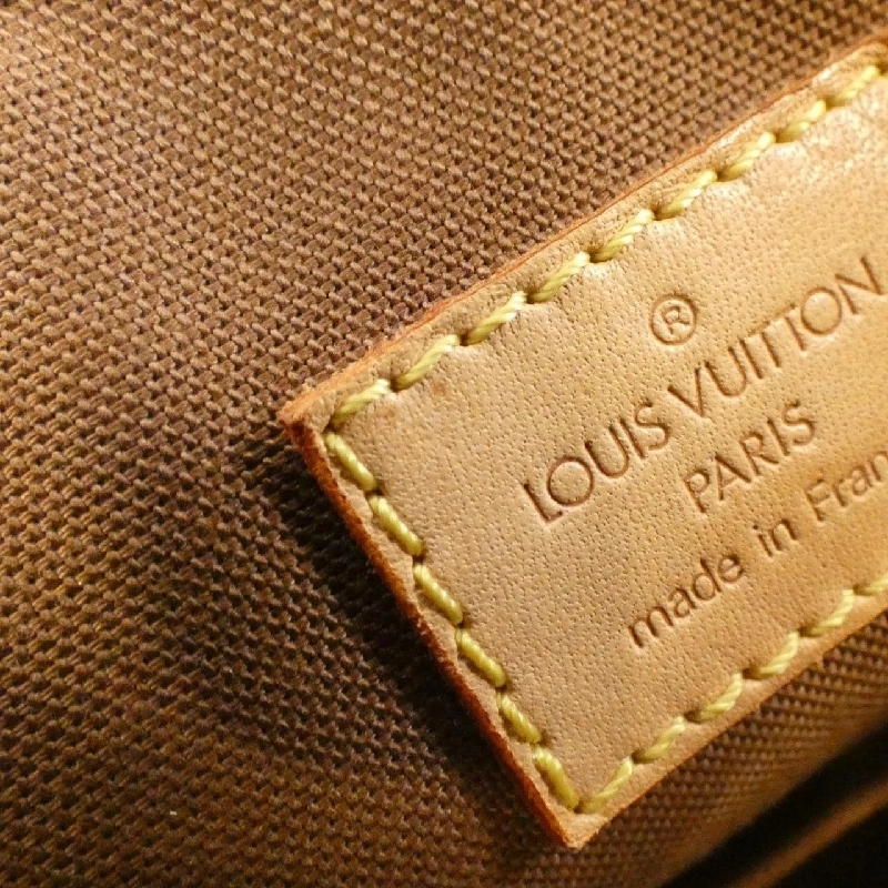 Túi xách Louis Vuitton Monogram Batignolles M51156 616965