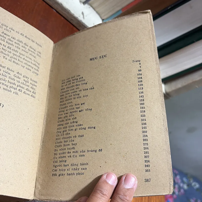 II Sưu Tầm: Truyện Cổ ANĐÉCXEN (Tập 1) - 1986 932934