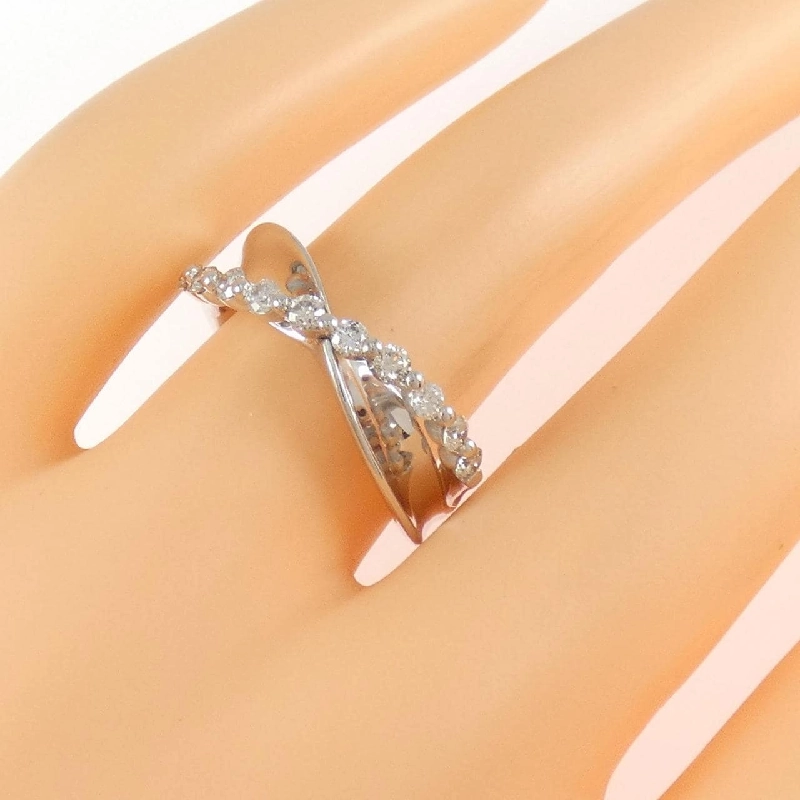 Nhẫn kim cương K18WG 0.37CT - Hàng hiệu Authentic 852081