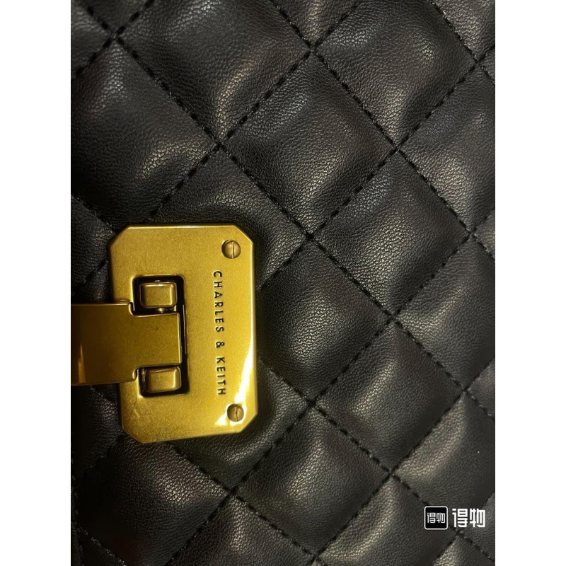 Túi trám Charles & Keith Code: CK2-70160082 141414