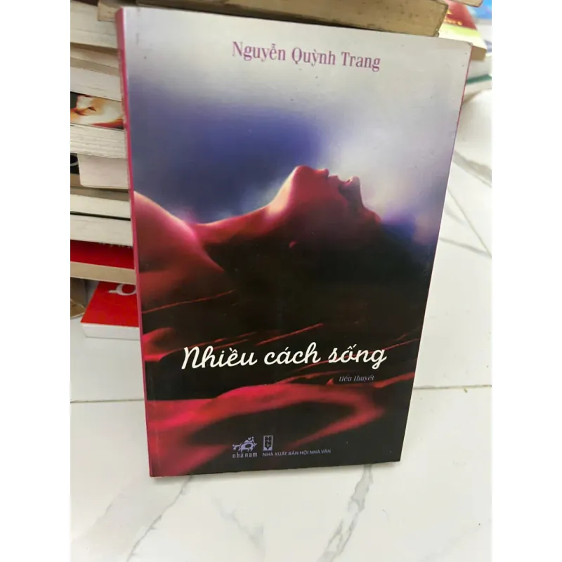 Nhiều Cách Sống – Nguyễn Quỳnh Trang 689033
