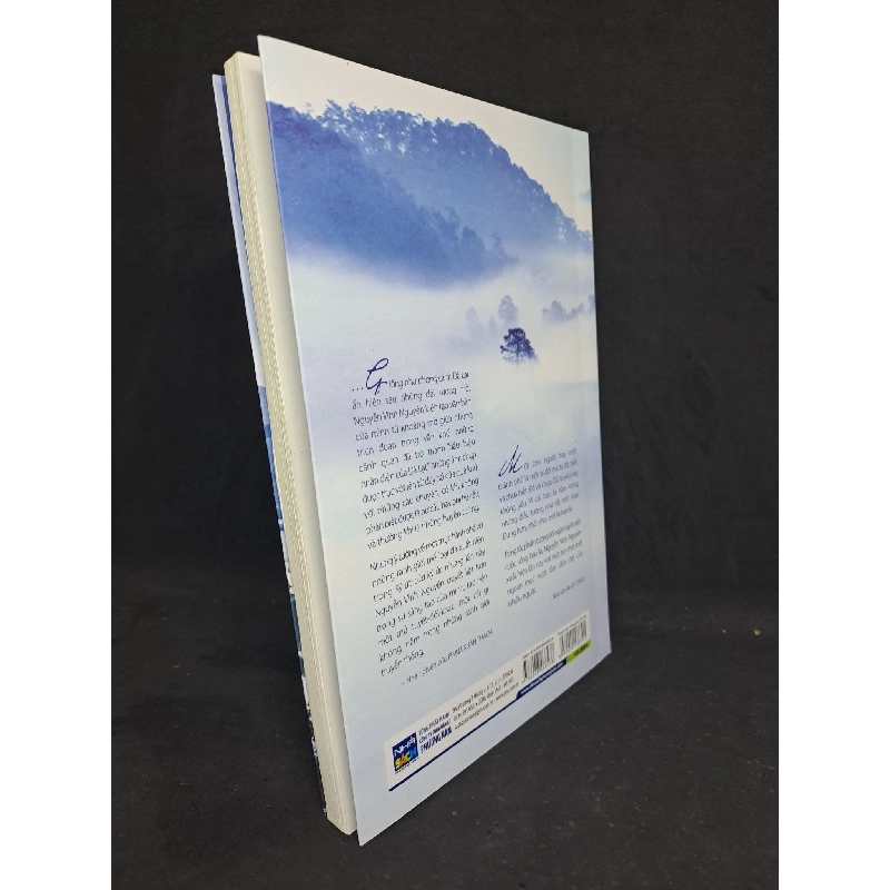 Thành phố những lục địa bay Nguyễn Vĩnh Nghiêm mới 90% rách giấy nhẹ HCM2907 911682