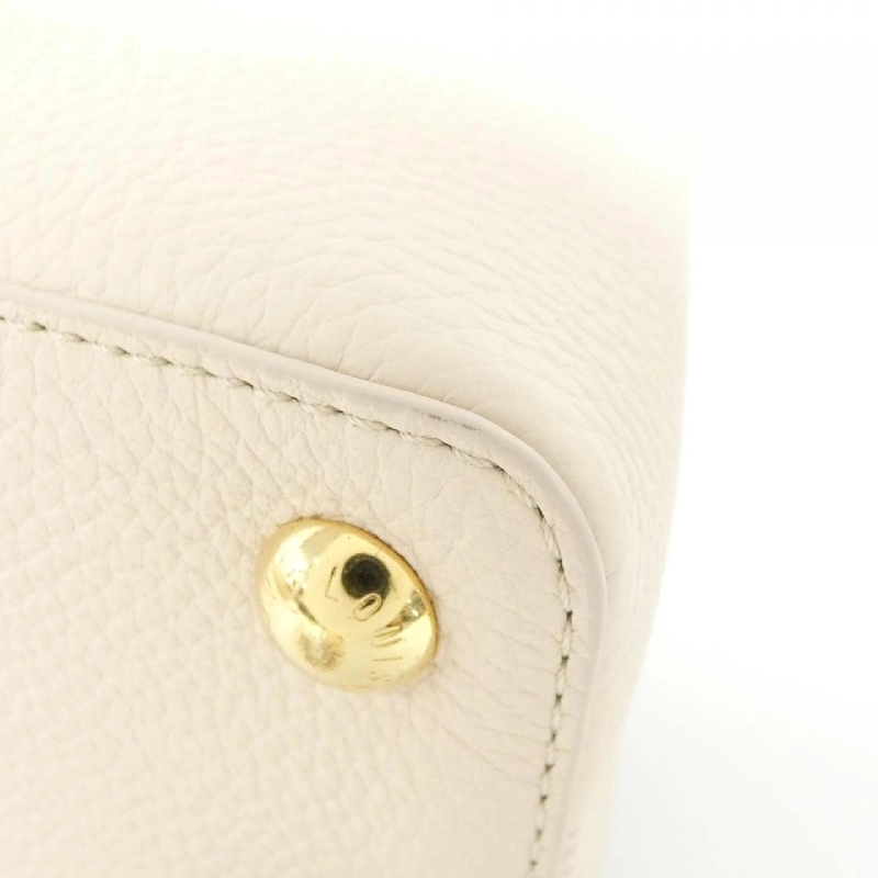 Túi Louis Vuitton Capucines BB M24545 618789