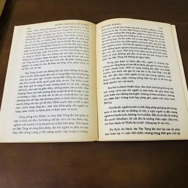 Đường mây qua xứ tuyết - Nguyên Phong 695947