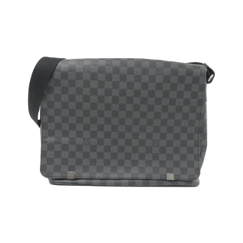 Túi đeo vai Louis Vuitton Damier Graphite District N41030 - Hàng hiệu Chính hãng 768668
