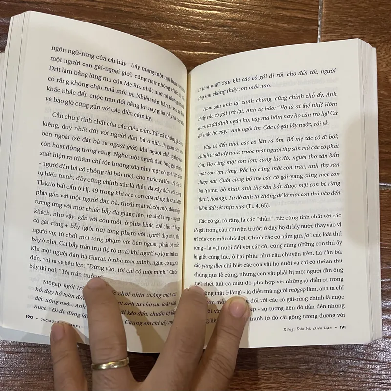 Rừng, đàn bà, điên loạn - Jacques Dournes (6) 733319