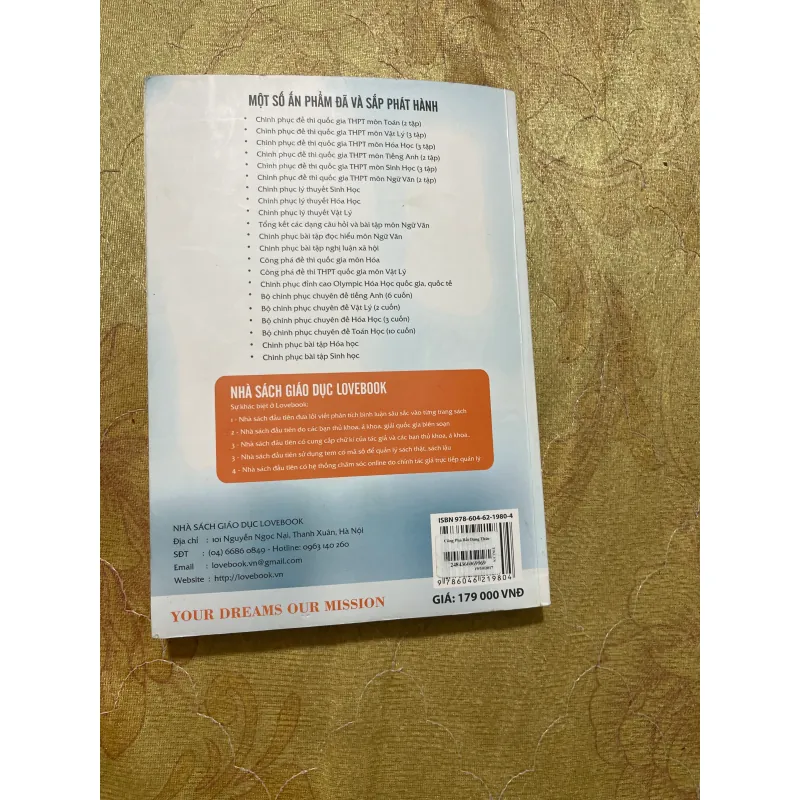 CÔNG PHÁ BẤT ĐẲNG THỨC- NHÓM TÁC GIẢ LOVEBOOK 728502