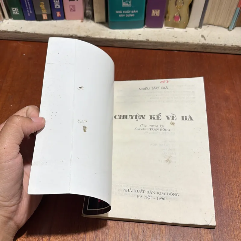 II Sưu Tầm: Chuyện Kể Về Bà - Nhiều Tác Giả - 1996 932927