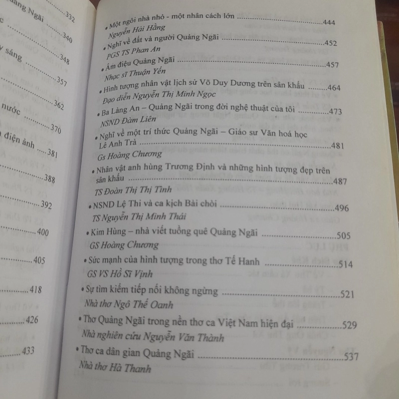 VĂN HIẾN QUẢNG NGÃI, Truyền thống & Hiện đại 458959