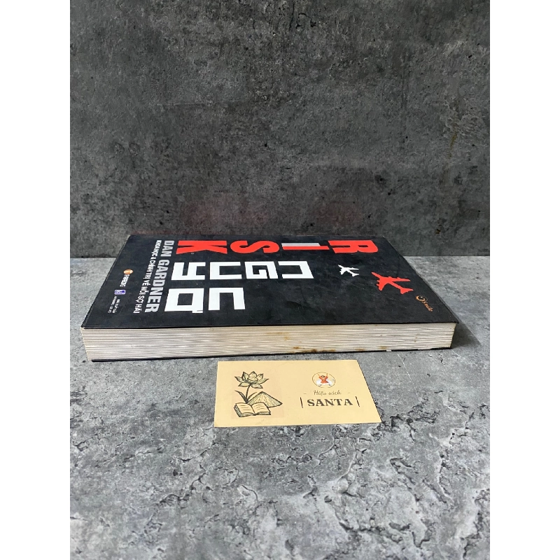 Nguy cơ khoa học & chính trị về nỗi sợ hãi (sách mới 85%) 785560