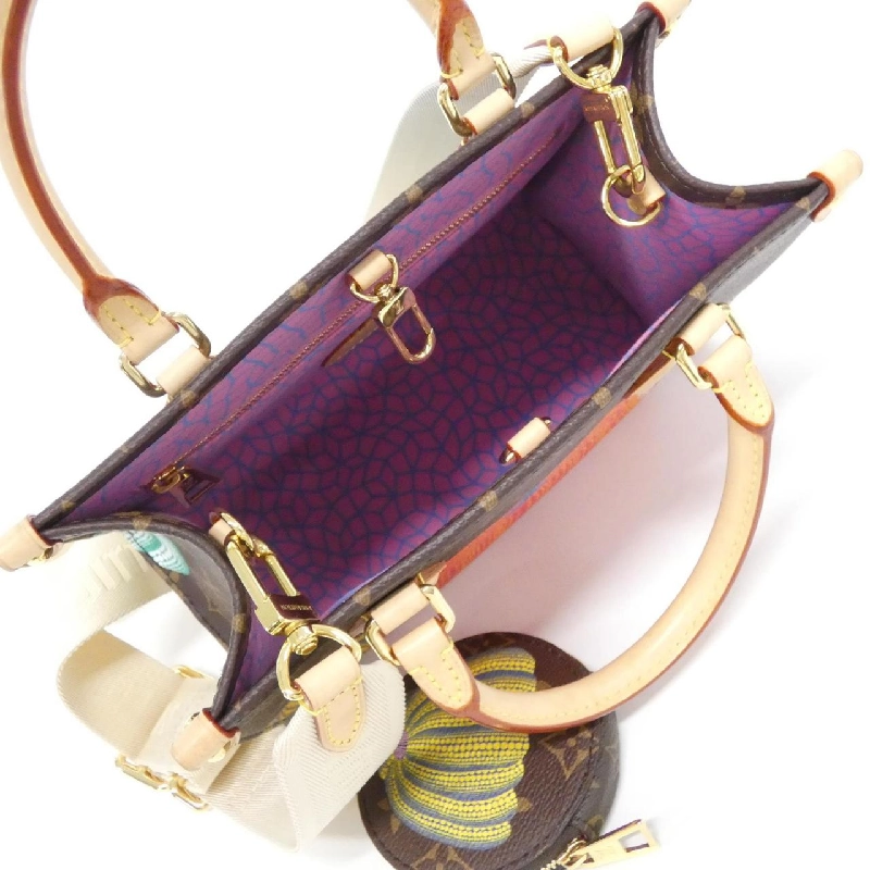 Túi Louis Vuitton Monogram (LV X YK) On The Go PM M46467 - Hàng hiệu Chính hãng 764527