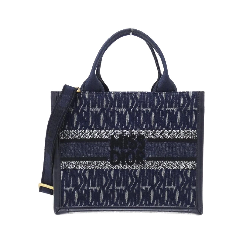 Túi xách Dior Book Tote nhỏ MISS DIOR ALLOVER của Christian Dior 610706