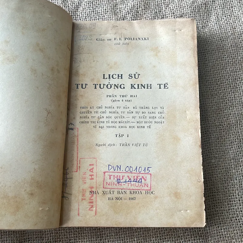 Lịch sử tư tưởng kinh tế , dịch từ tiếng Nga  599062