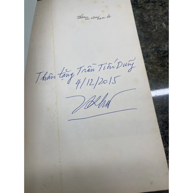 Thôi ta còn bạn bè Nguyễn Thuỵ Kha chữ ký tác giả 763348