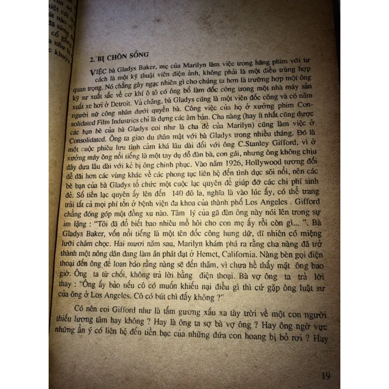 Nhung mối tình và cuộc đời điện ảnh của marilyn Monroe 970495