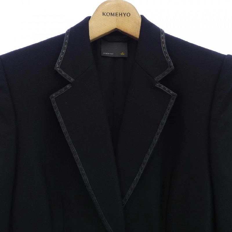 Áo khoác FENDI - Hàng hiệu Authentic 632968