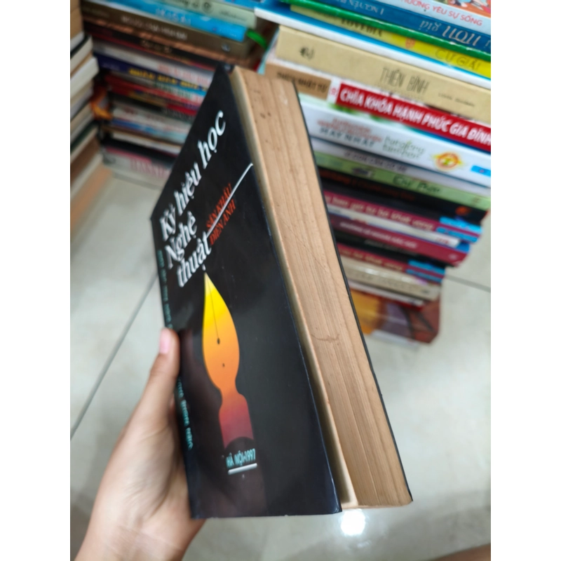 Ký hiệu học nghệ thuật sân khấu điện ảnh 🌱 507323