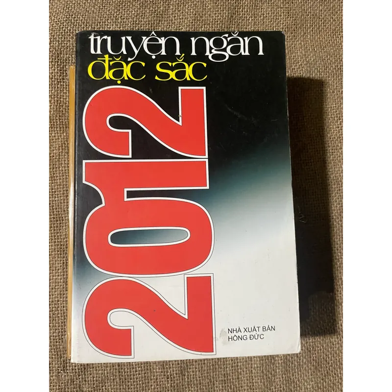 Truyện ngắn đặc sắc 2012 - văn học Việt Nam  600144