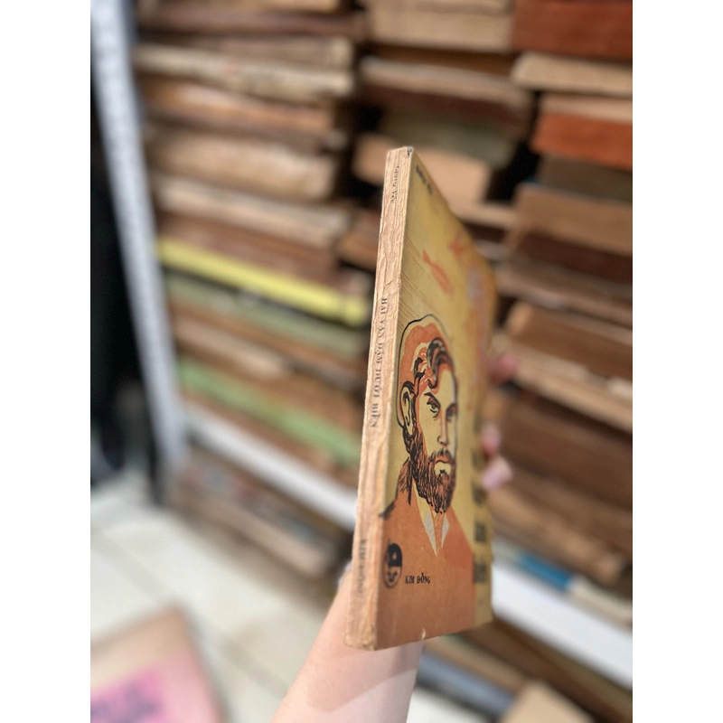 Hai vạn dặm dưới biển tập 1 476131