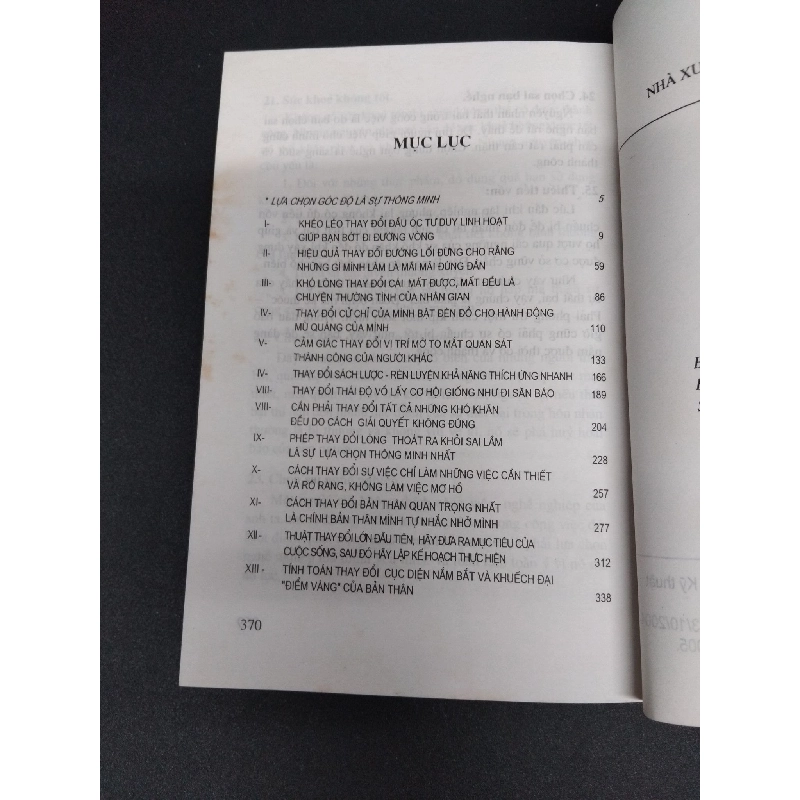 Thay đổi cách nhìn bạn sẽ chiến thắng mới 80% ố 2005 HCM2207 Kỳ Hiểu Tân - Minh Đức KỸ NĂNG 916186