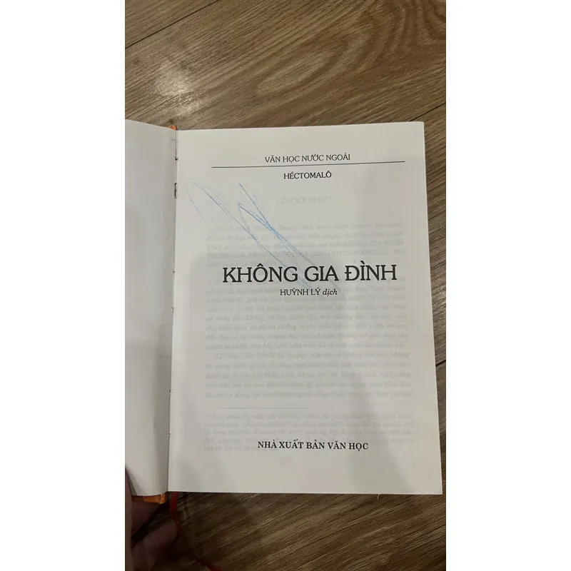 KHÔNG GIA ĐÌNH BÌA CỨNG  600971