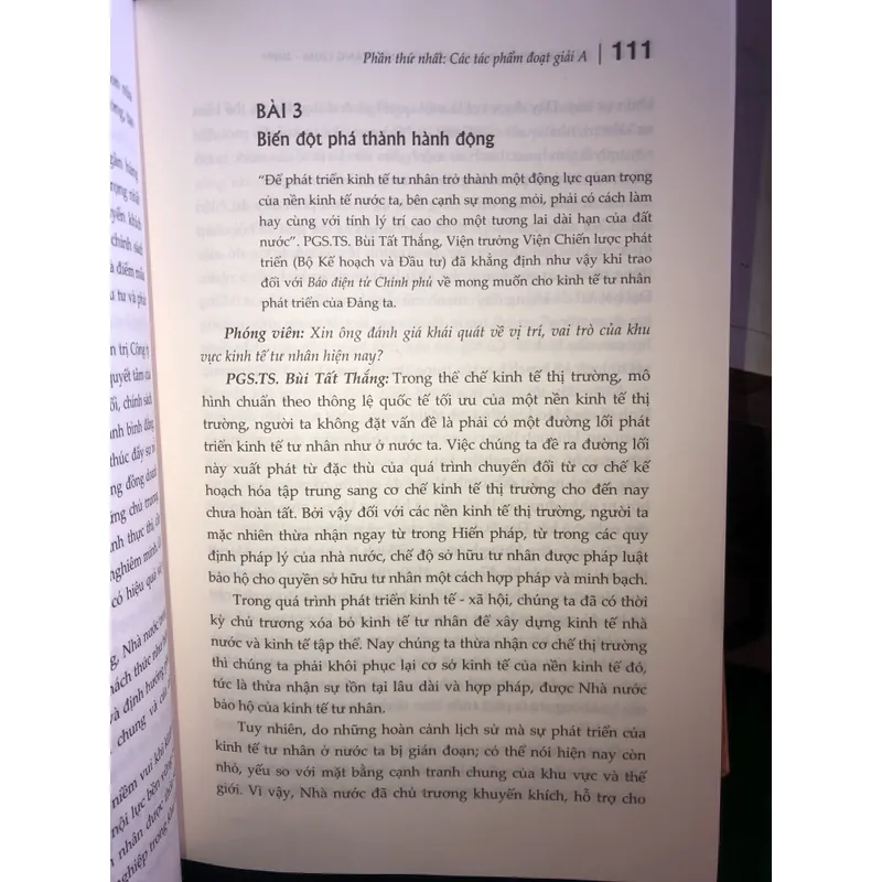 Các tác phẩm đoạt giải Búa Liềm Vàng (2016 - 2019) 705292
