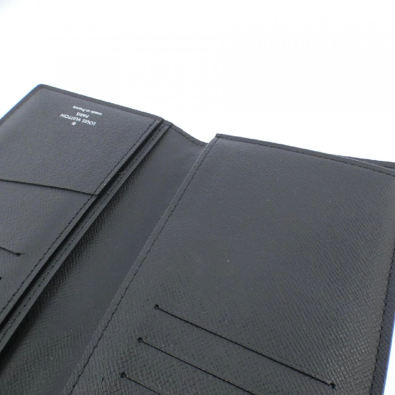 Ví Louis Vuitton Taiga Portefeuille Brother M30285 623011