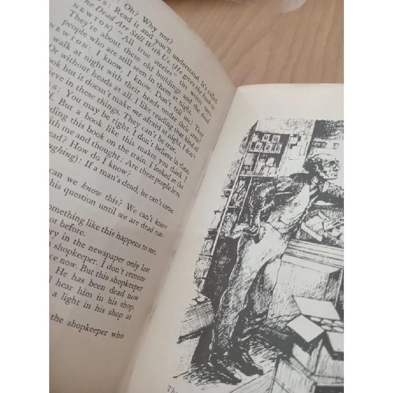 Series Pleasant Books in Easy English: Stage 1 (Sách luyện đọc tiếng Anh) 549494