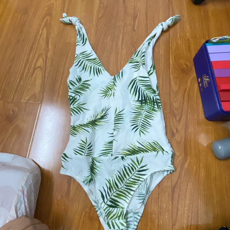 Bodysuit HM ssize Sx vừa cho S và M 309024